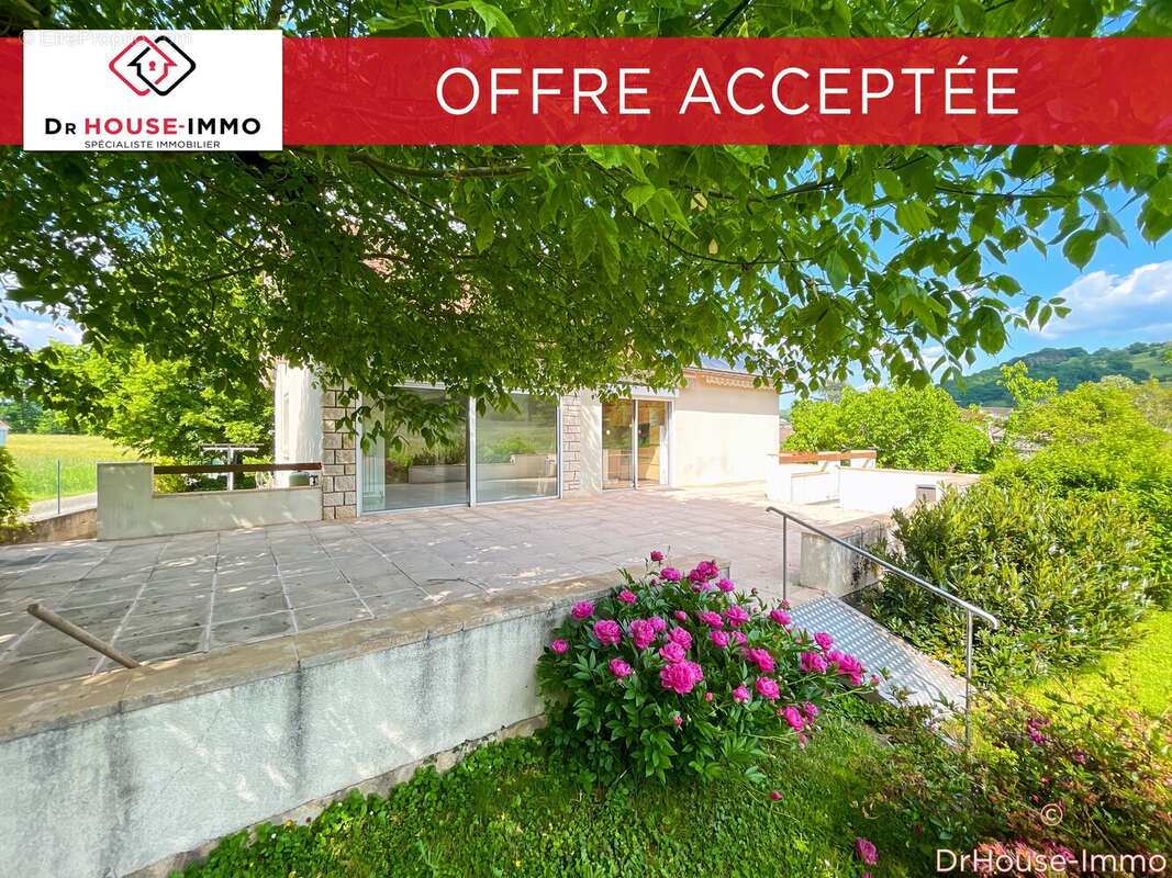 Maison à SAINT-CERE