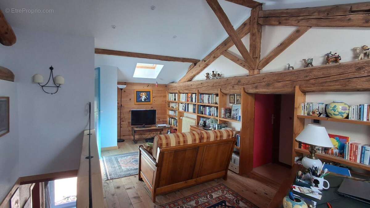 Propriété de caractère  320 m²  Deux habitations indépendantes - photo 12