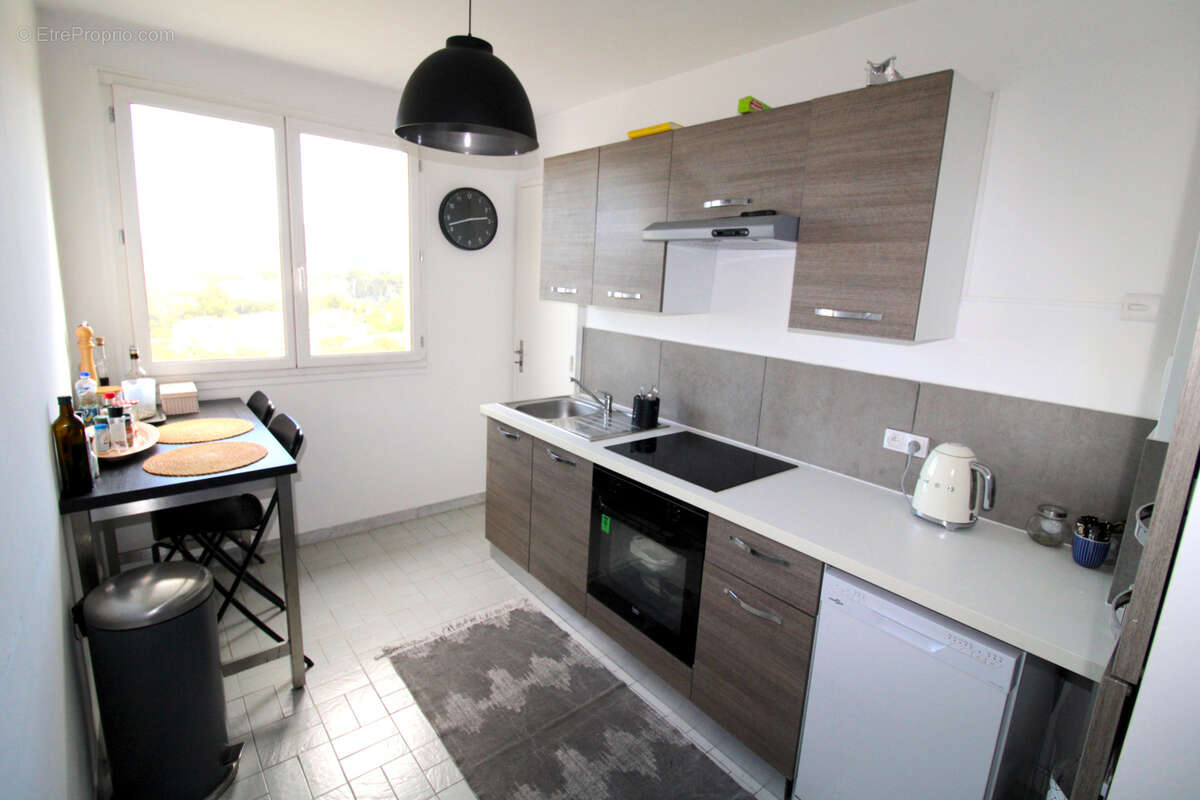 Appartement à MARSEILLE-9E