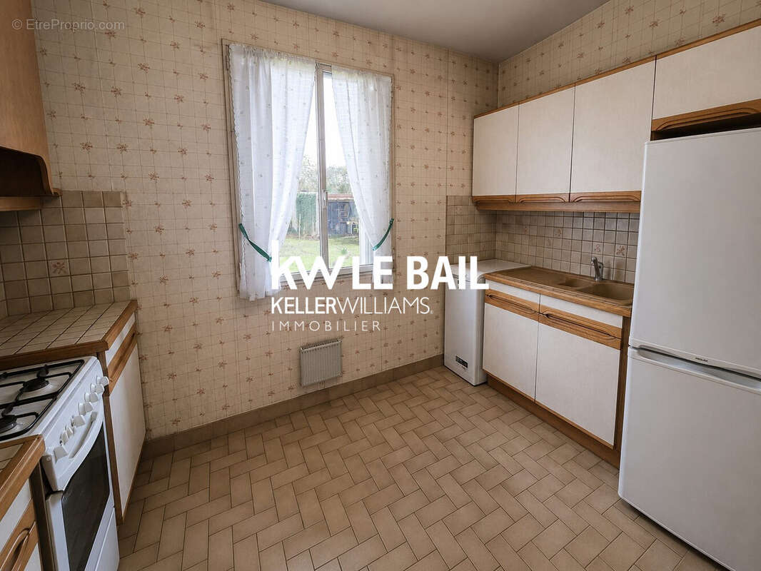 Maison 75 m² à Auvers-Sur-Oise  - photo 2