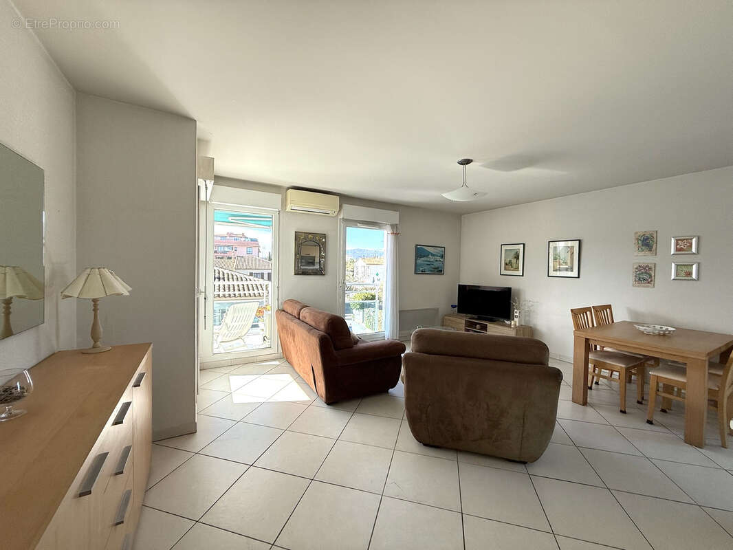 Appartement à CAGNES-SUR-MER