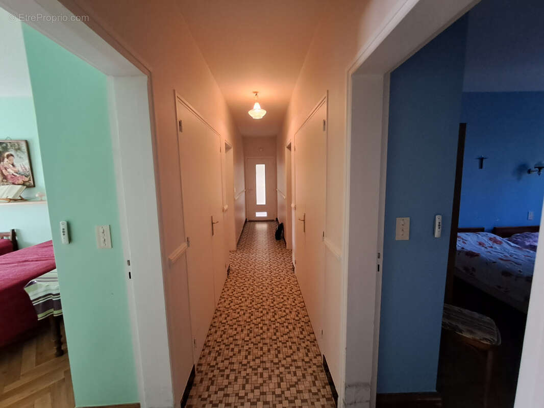 Maison à SAINTE-LIVRADE-SUR-LOT