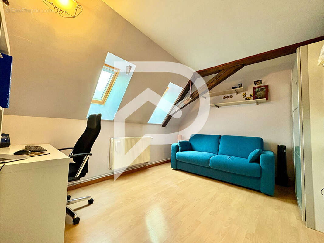 Duplex Rouffach 7 pièce(s) 164 m2 - photo 13
