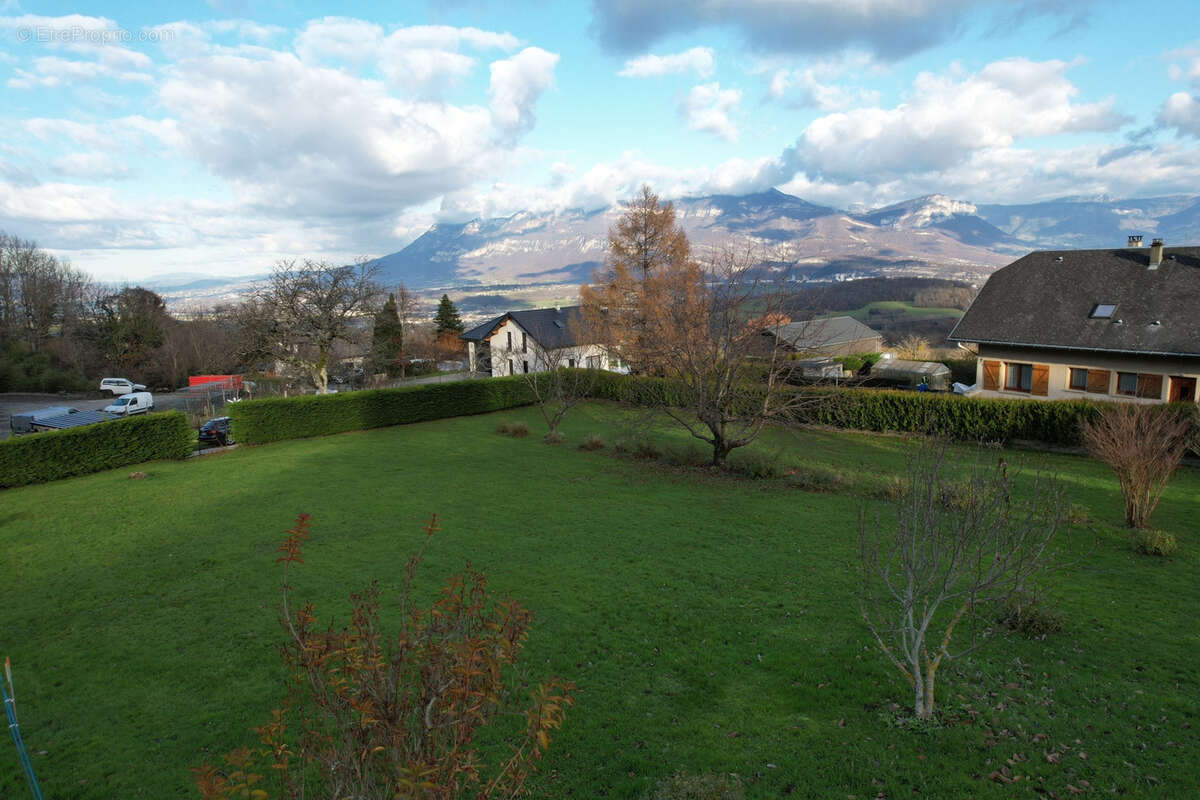 Terrain à CHAMBERY