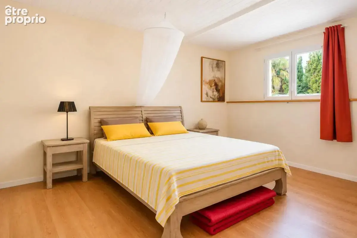 Plaissan (34230) – ensemble immobilier – 5 appartements – terrain 1 055 m² – piscine – potentiel locatif - photo 11
