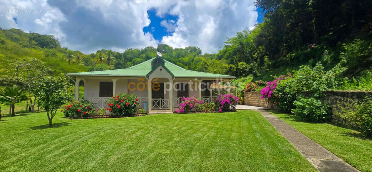 Les abymes ? chazeau  maison 112 m² sur 2 014 m² de terrain - photo 2