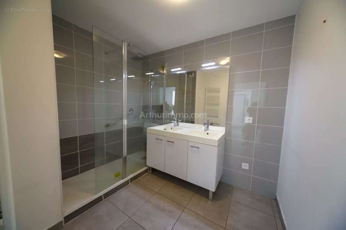 Appartement à ECHIROLLES