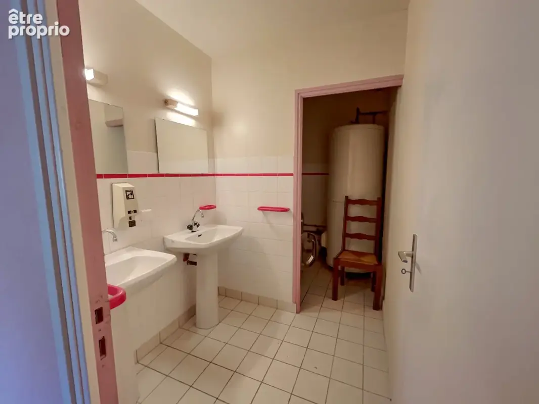 À vendre   Ensemble immobilier à fort potentiel locatif   Idéal investisseur - photo 8