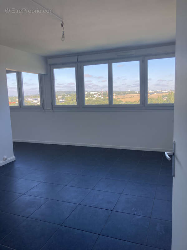 Appartement à SARCELLES