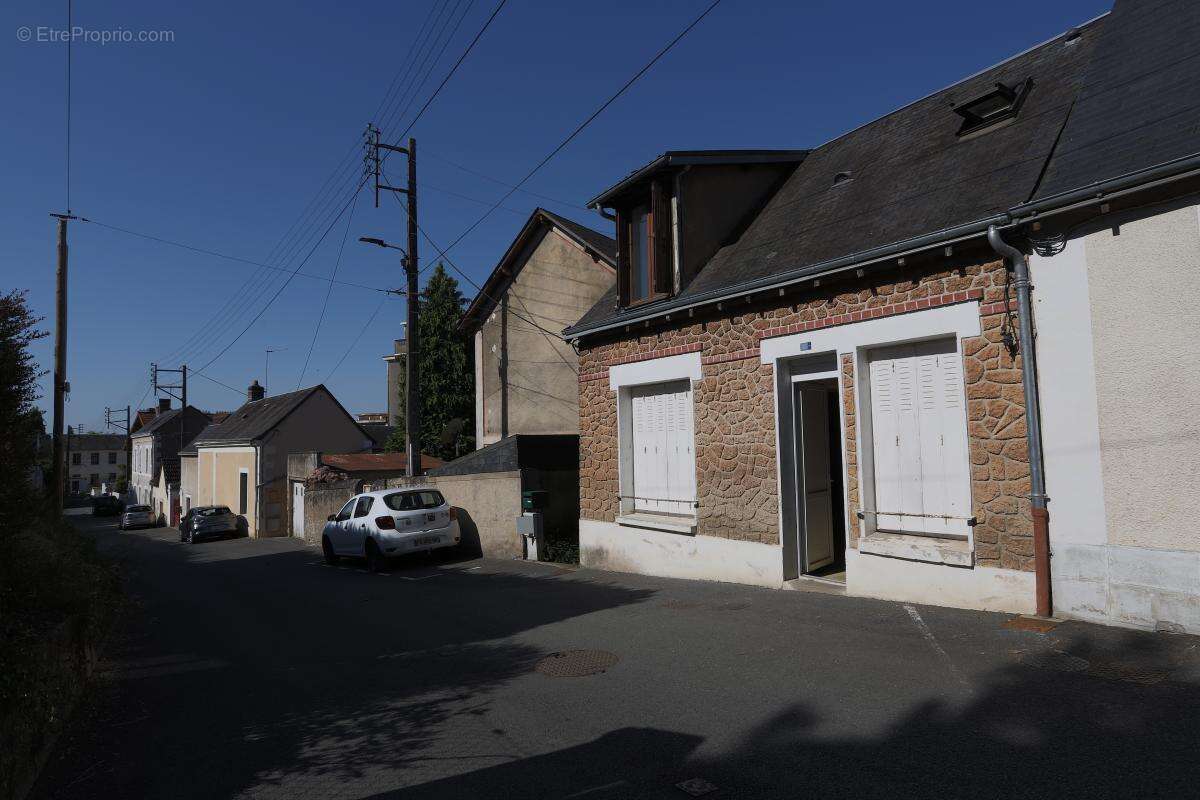 Maison à CHATEAU-DU-LOIR