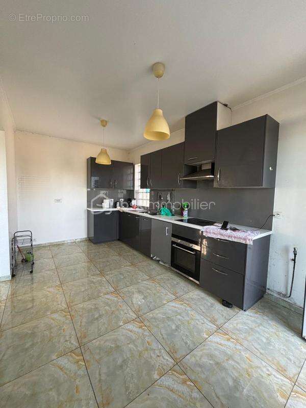 Maison à NEUILLY-PLAISANCE