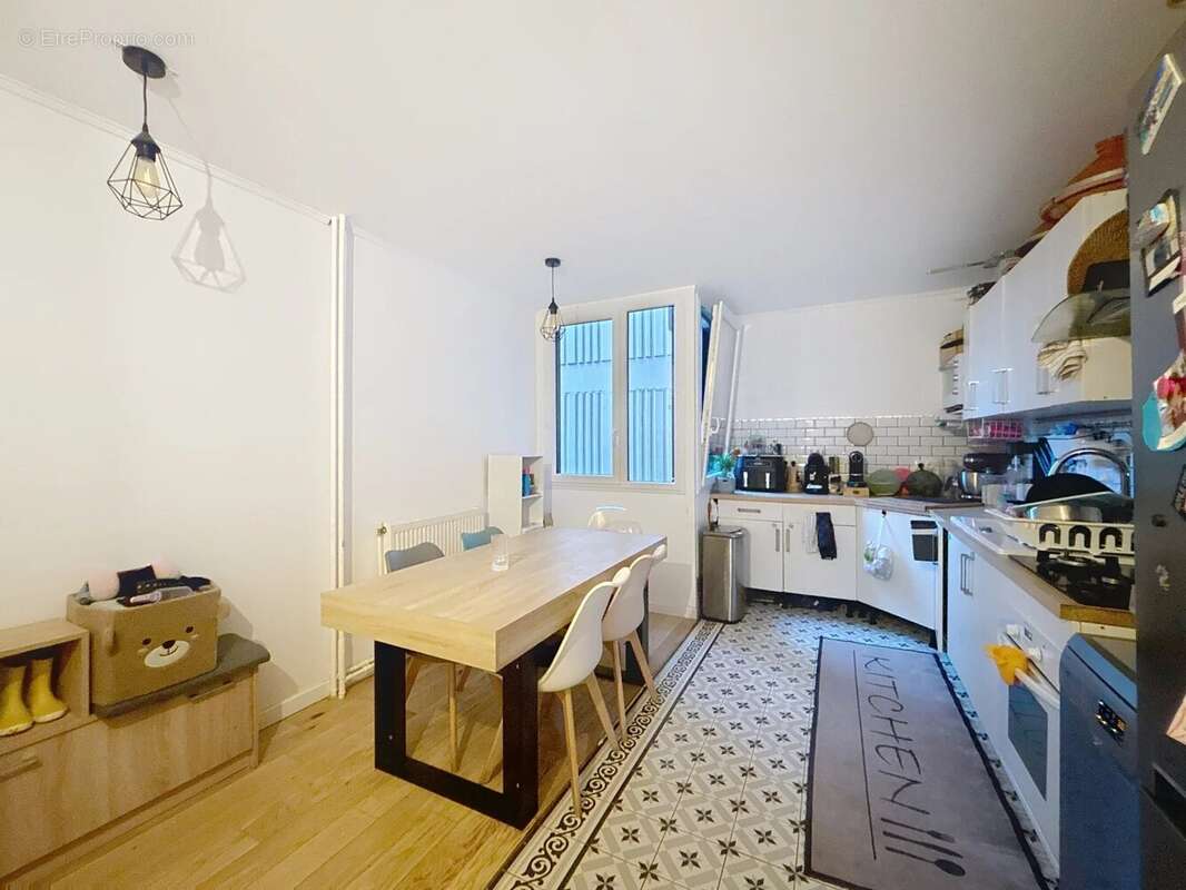 Appartement à ELANCOURT