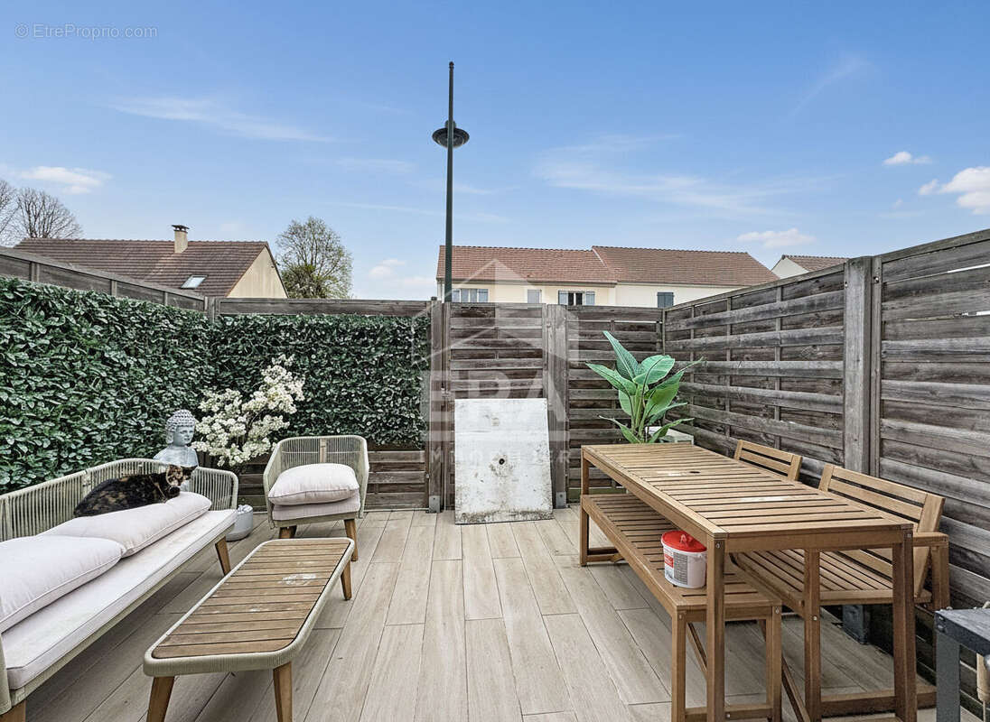 Appartement à VIARMES