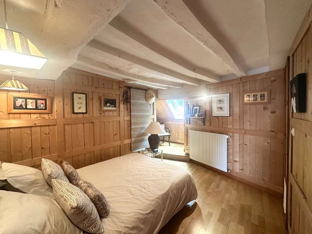 Maison de caractère - Vieux Laval - photo 12