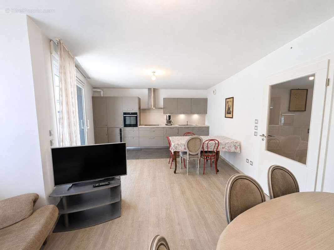 Appartement 67 m² à Haguenau  - photo 2