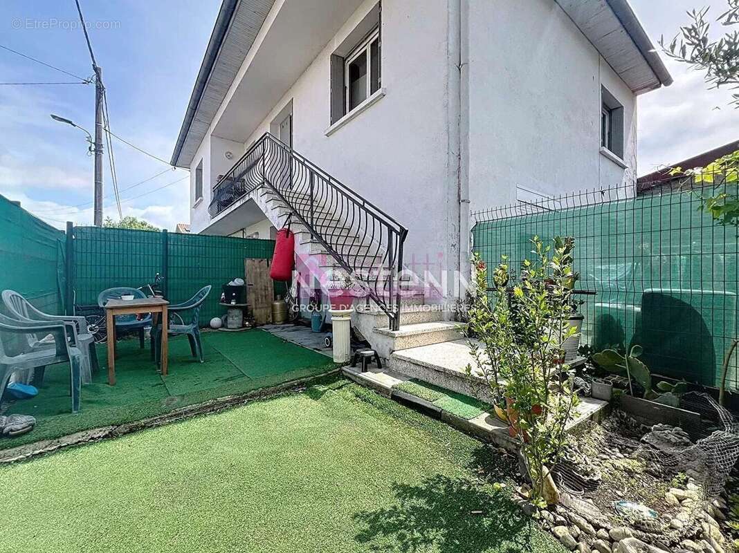 Appartement à PORTET-SUR-GARONNE