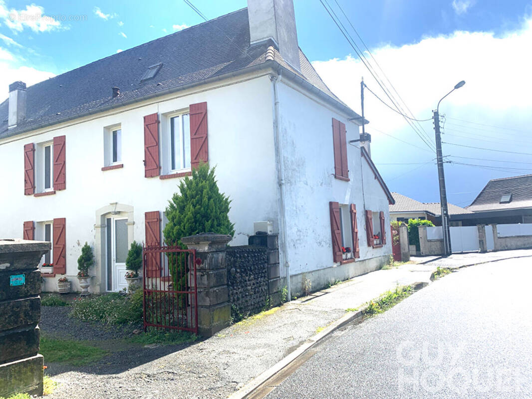 Appartement à ARTIX