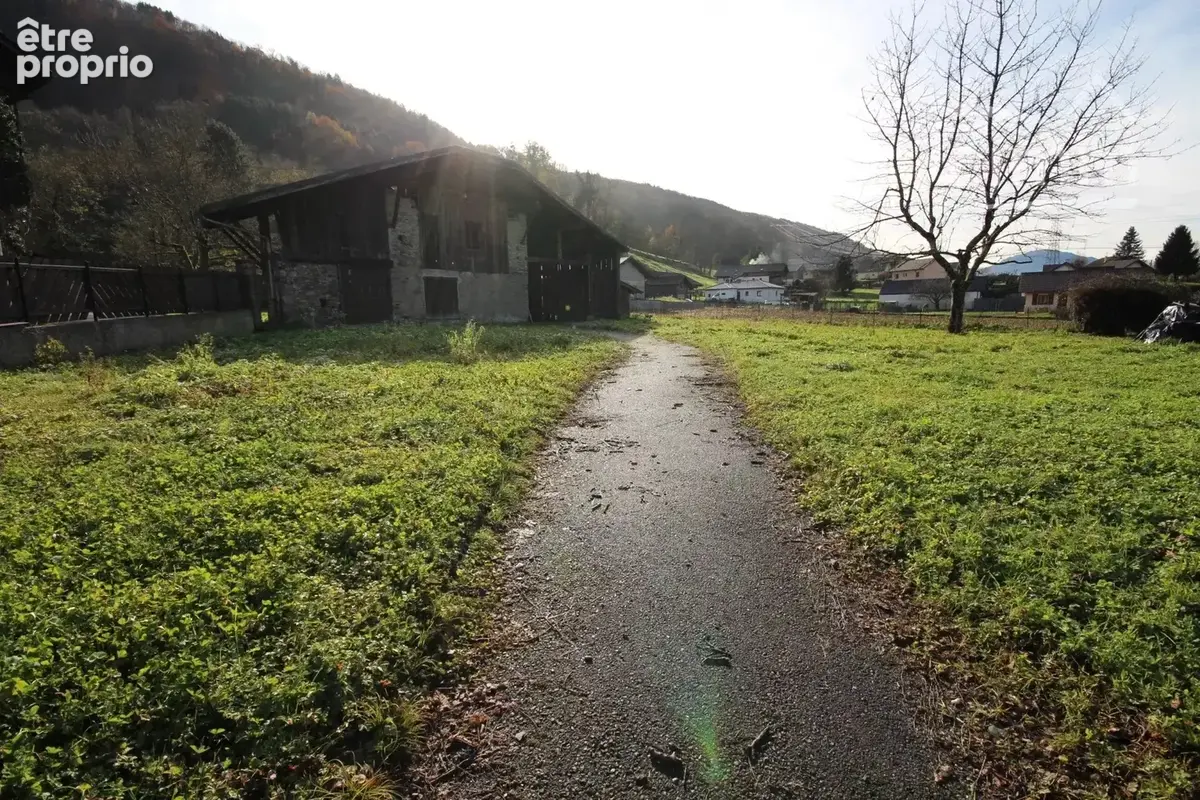 A vendre grange sur terrain de 1170 m2 villard leger 73390 - photo 8