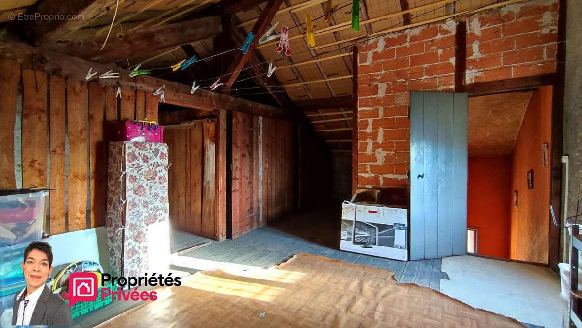 Appartement à THIZY