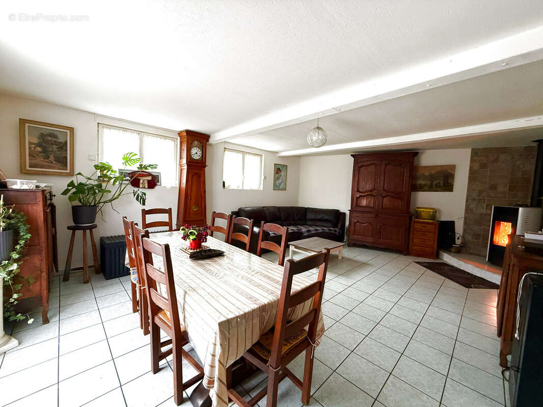 Maison à LA FERTE-GAUCHER