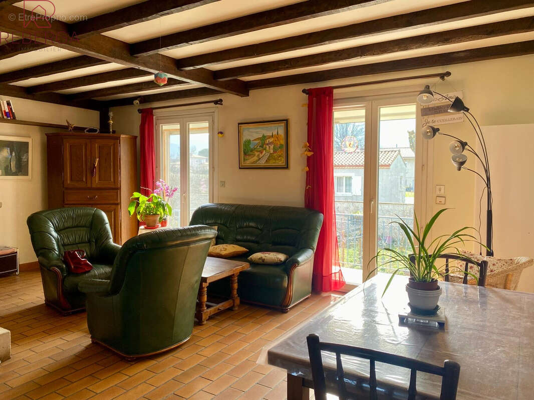 Maison à AUSSILLON