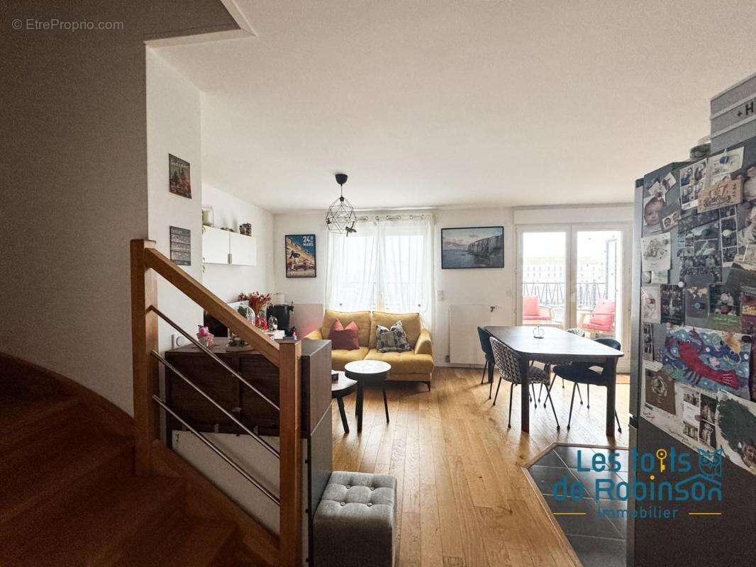 Appartement à LE PLESSIS-ROBINSON
