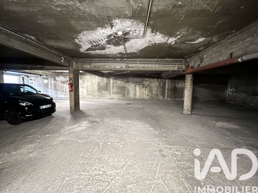Photo 6 - Parking à PERPIGNAN