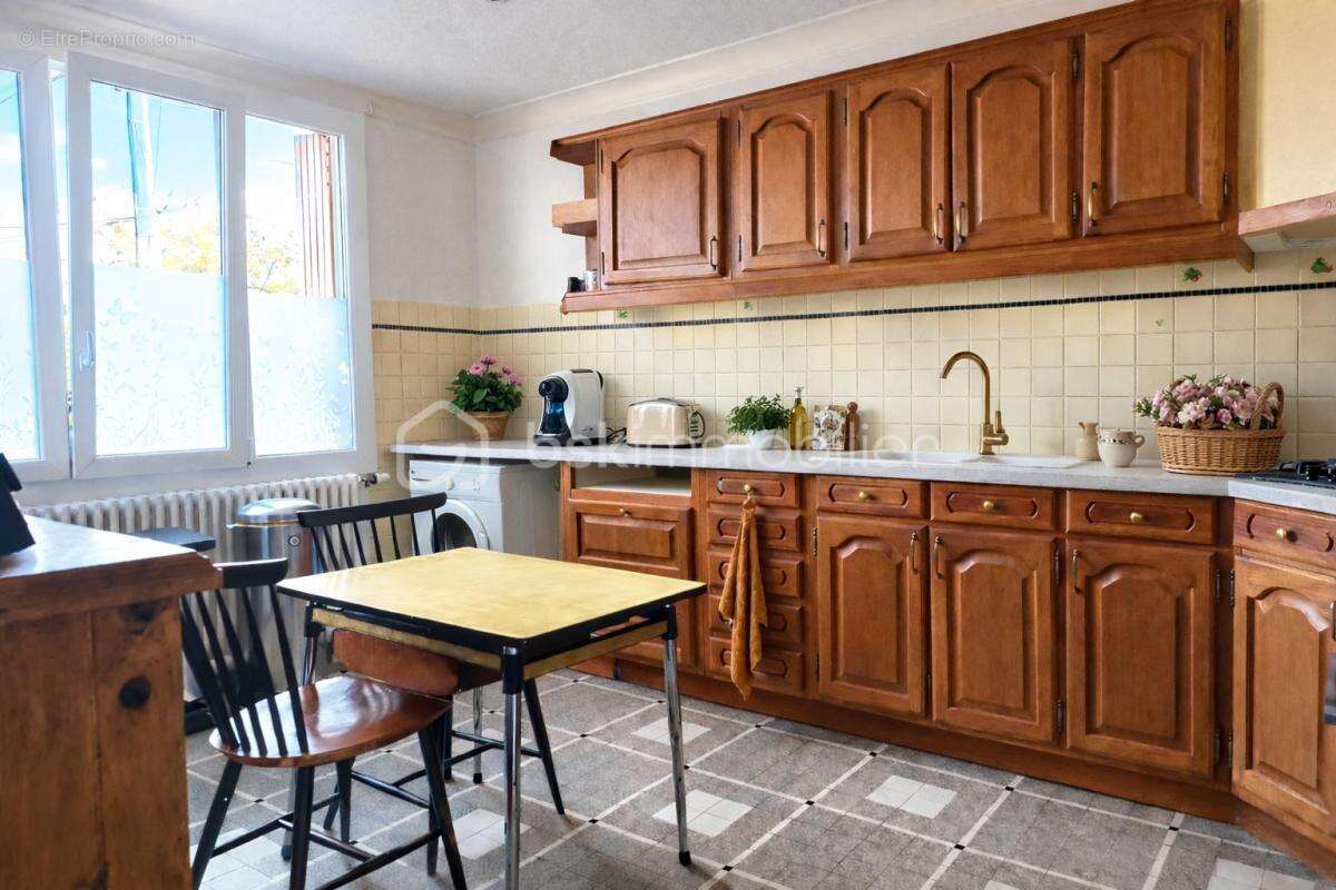 Aulnay Sud – Grande maison familiale 150 m² au pied du Canal de l’Ourcq - photo 3