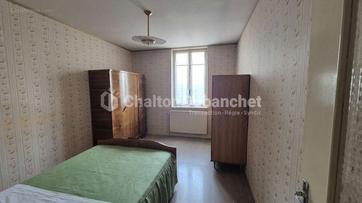 Maison à PANISSIERES