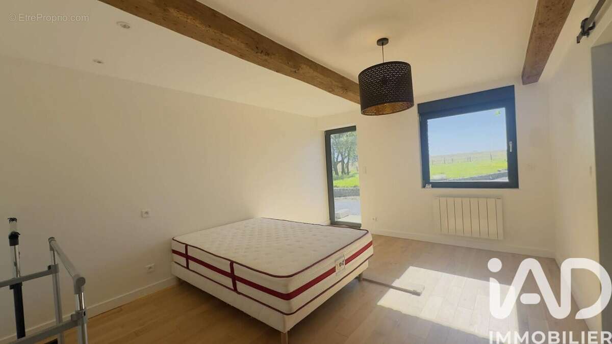 Maison 206 m² à Catillon-Sur-Sambre  - photo 6