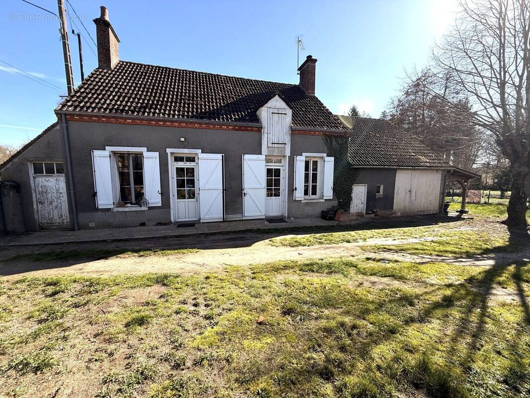 Maison à VIGLAIN
