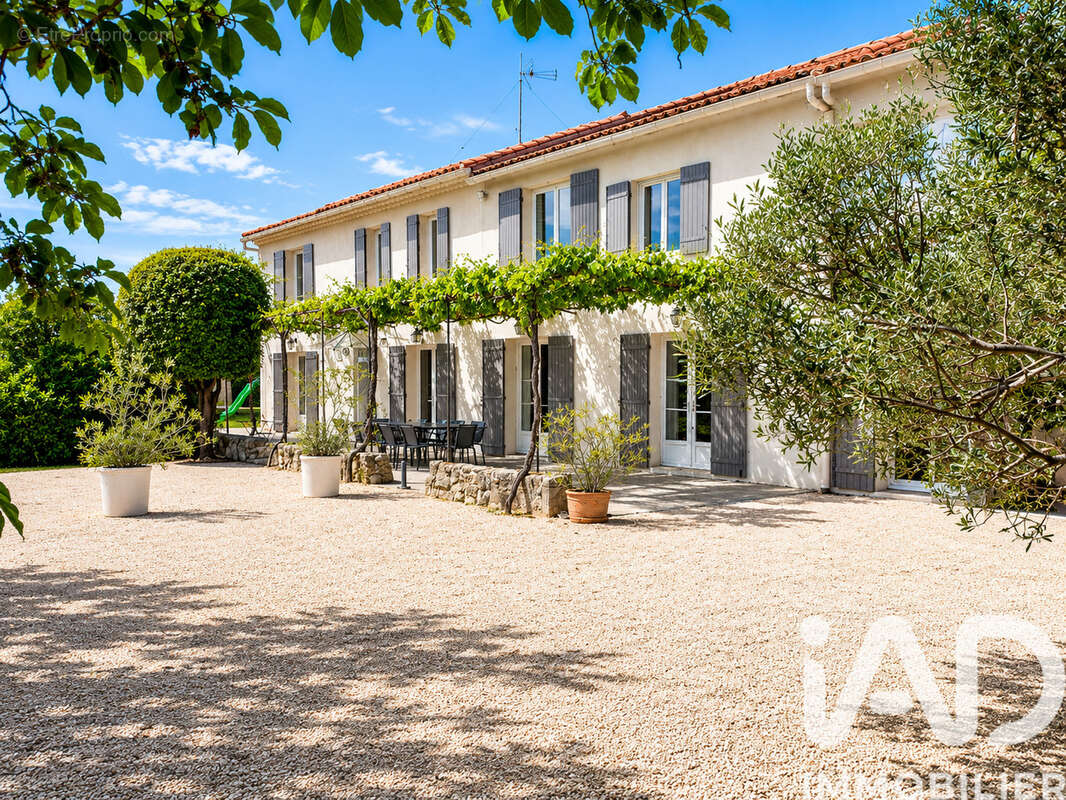 Photo 1 - Maison à PERNES-LES-FONTAINES