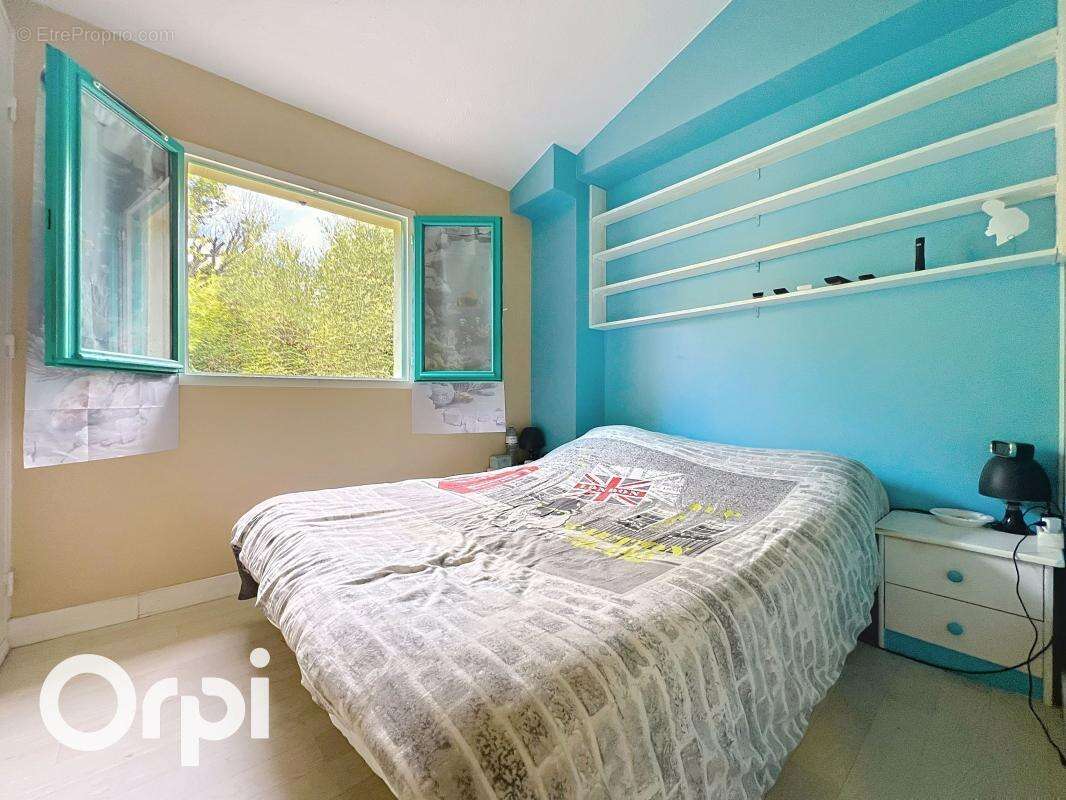 Appartement à VILLENEUVE-LOUBET