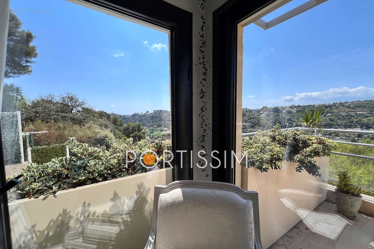 Appartement à CAGNES-SUR-MER