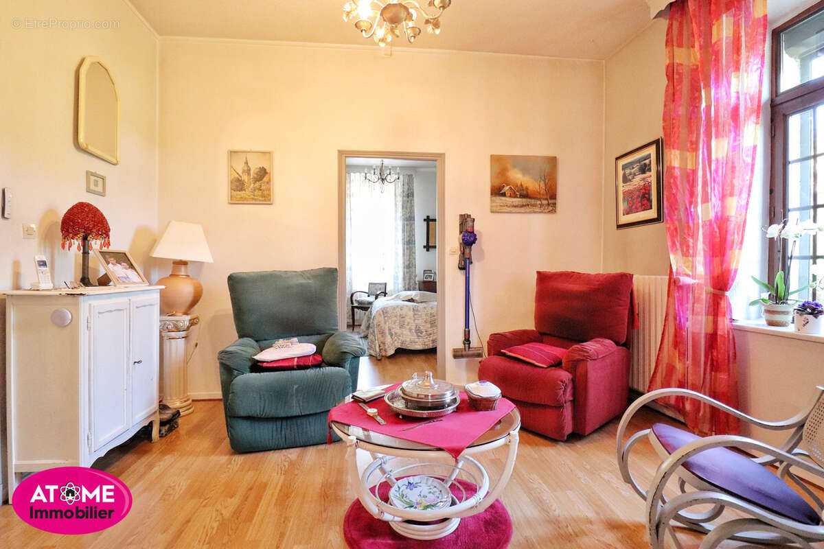 Appartement à AUBOUE