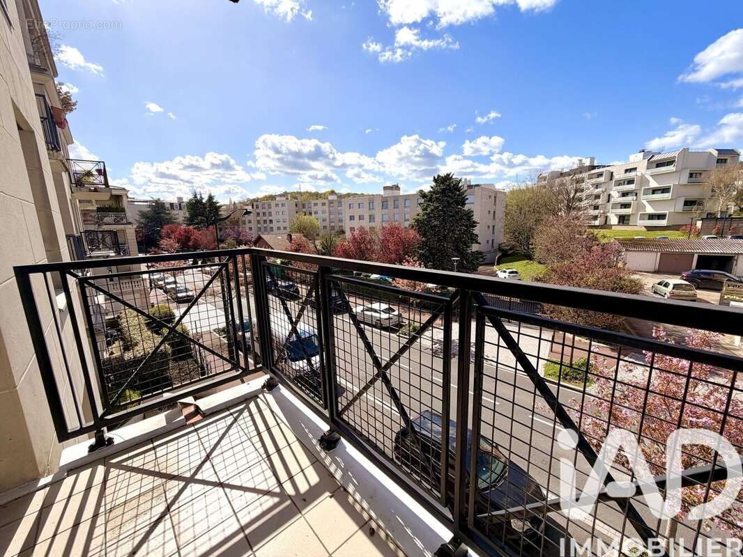 Photo 4 - Appartement à LE PLESSIS-ROBINSON