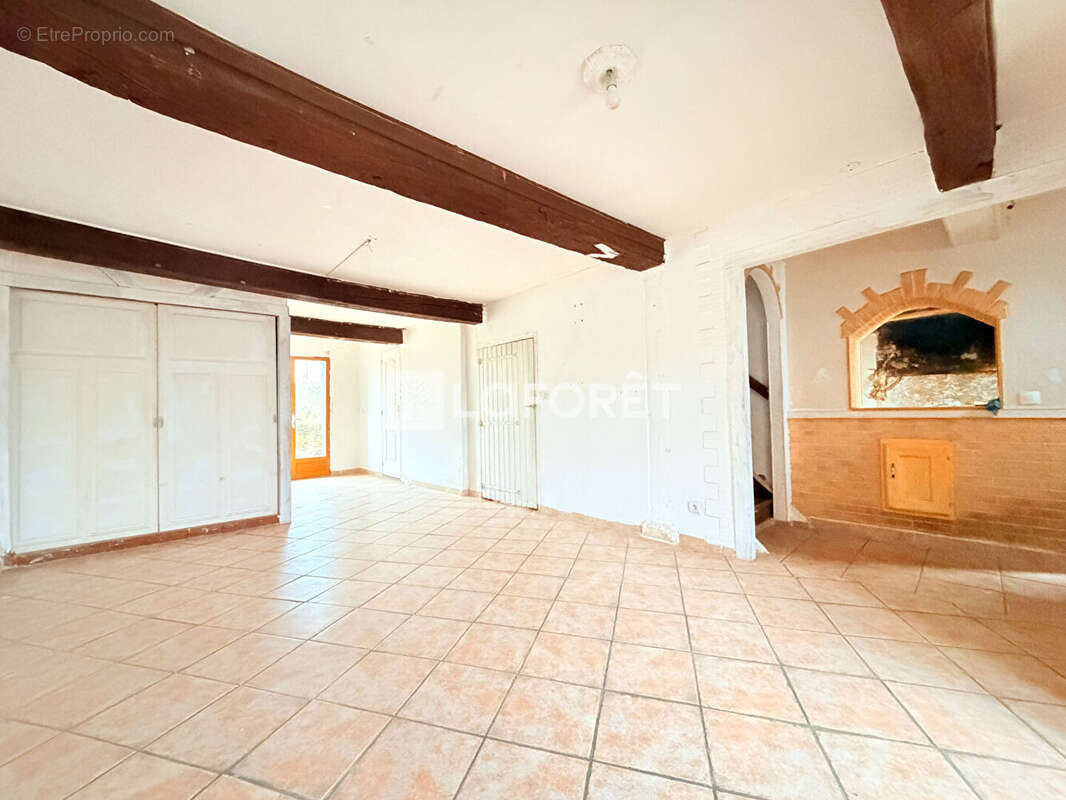 Maison  de village de 174m² à Rilly Sur Aisne - photo 3