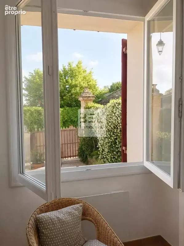 Maison de village dotée d'un cour intérieure - photo 6