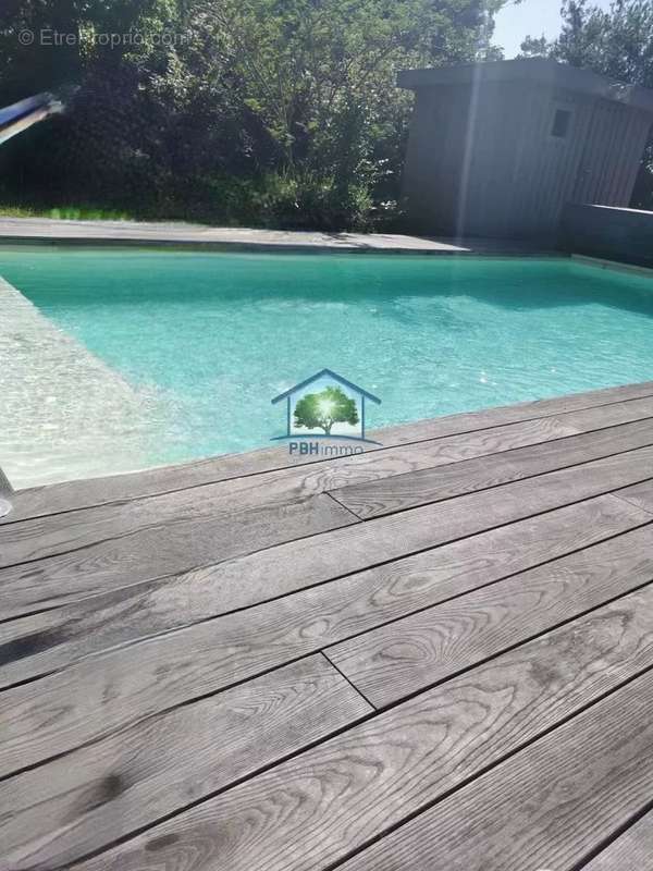 Maison à LABARTHE-SUR-LEZE