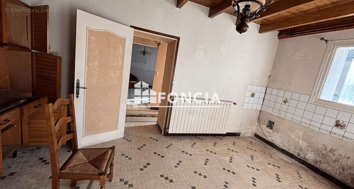 Maison à CHERVES-RICHEMONT