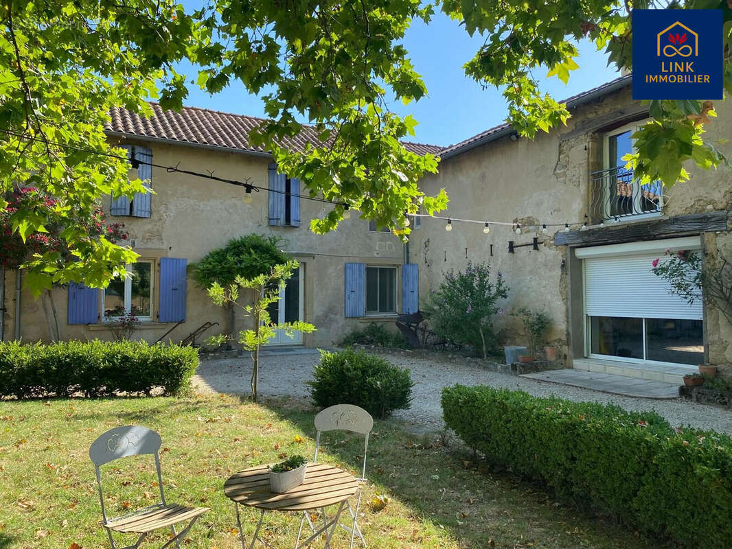 Maison 269 m² à Eurre  - photo 5