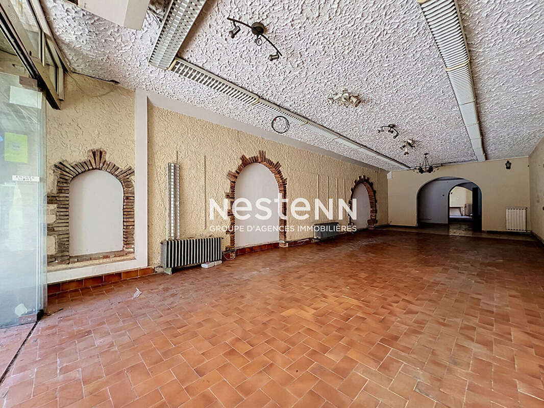 Appartement + local commercial - 82 m² et 108 m² - rue des potiers - pas de copropriété - parking - photo 6