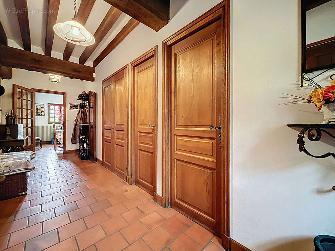 Maison à SAINT-PIERRE-SUR-DIVES