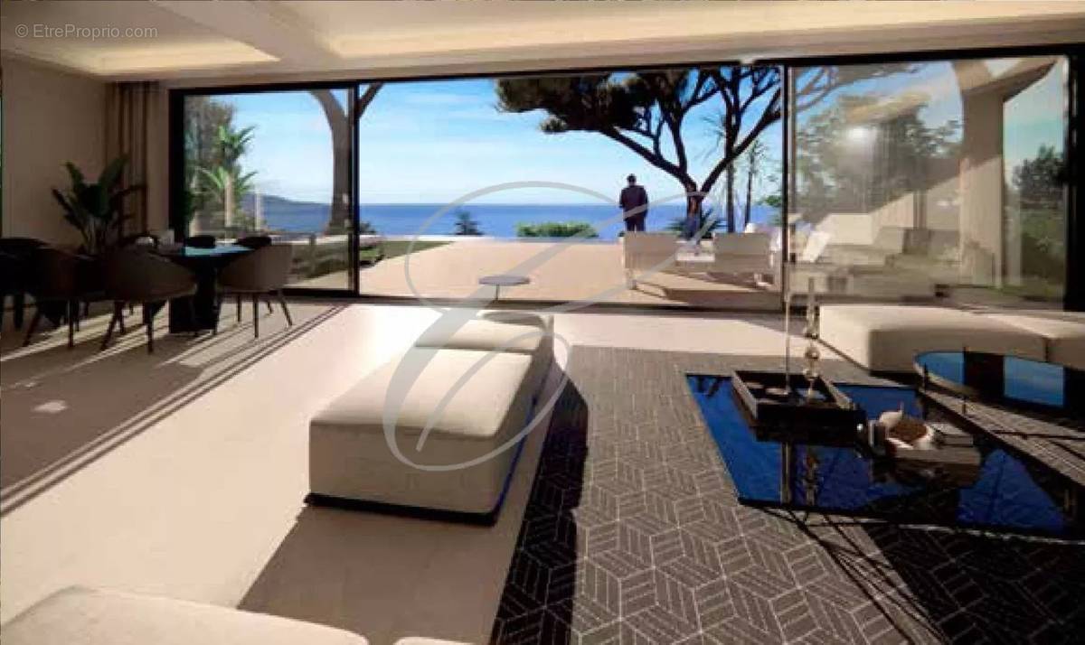 Maison à ROQUEBRUNE-CAP-MARTIN