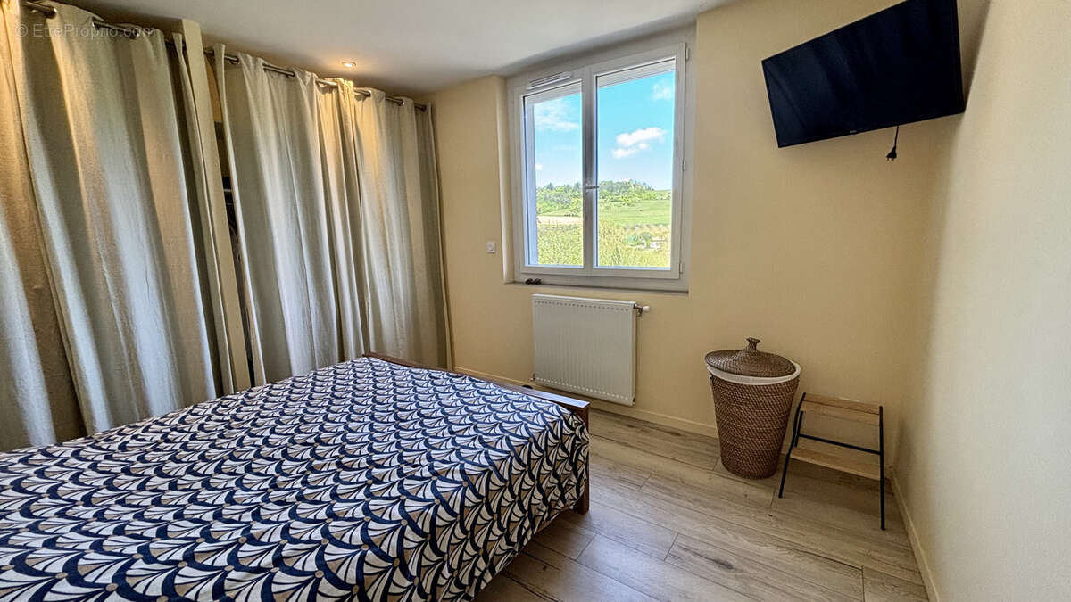 Maison à SAINT-BONNET-DE-VALCLERIEUX