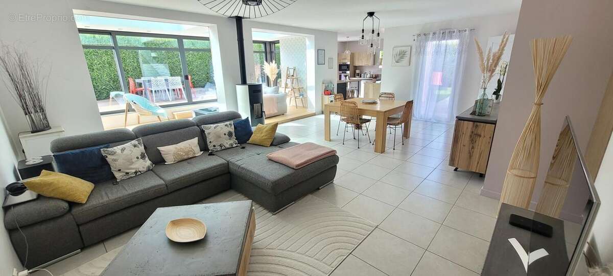 Photo 3 - Maison à SAINT-JEAN-BREVELAY