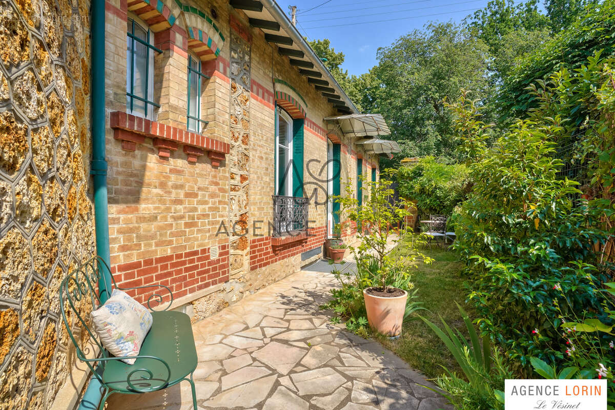 Maison à LE VESINET