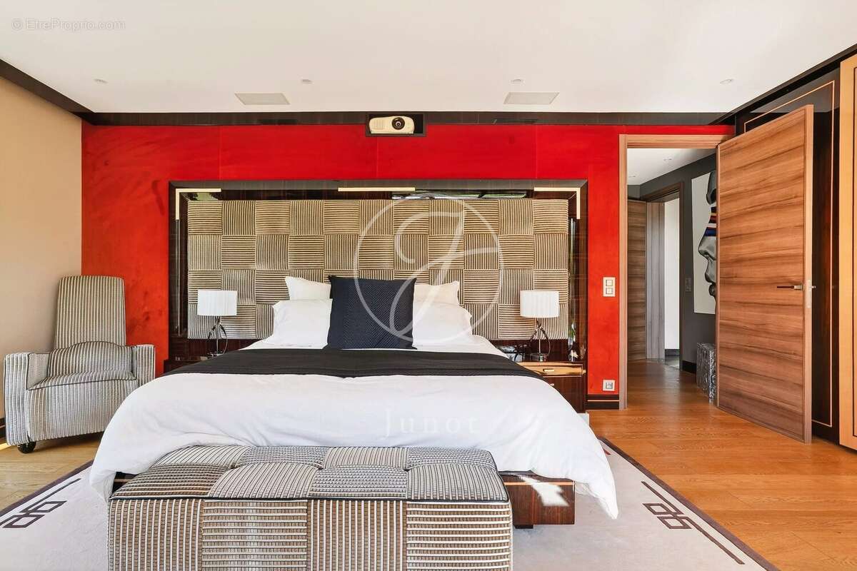 Maison à CROISSY-SUR-SEINE