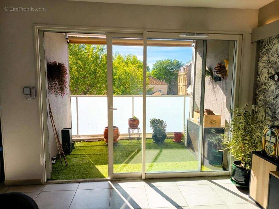 Vente Appartement Narbonne -centre ville -3 pièce(s)- 66.07m2- 275 600e HAI - photo 3
