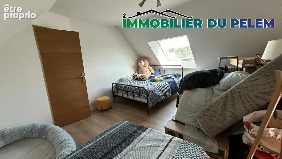 Longère bretonne avec gîte et dépendances - photo 8